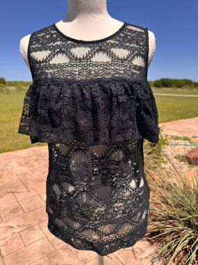 Laundry by Shelli Segal Black lace top; NWT; S